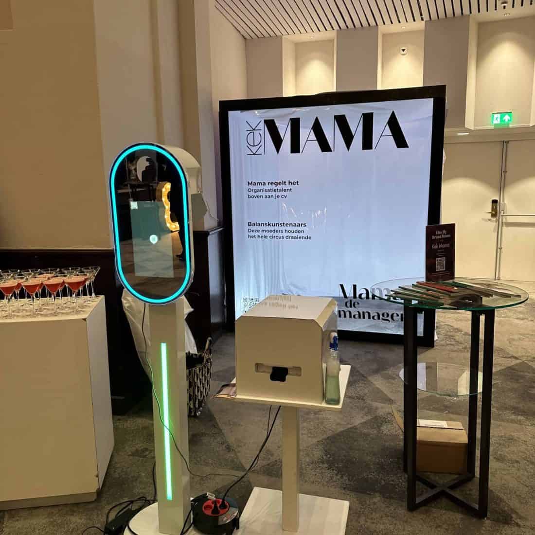 photobooth-huren-arnhem-apeldoorn-nijmegen-doetinchem-foto booth- Fotobooth – 360 foto booth-magazine booth-360 photobooth (11) photobooth-huren-arnhem-apeldoorn-nijmegen-doetinchem-foto booth- Fotobooth - 360 foto booth-magazine booth-360 photobooth