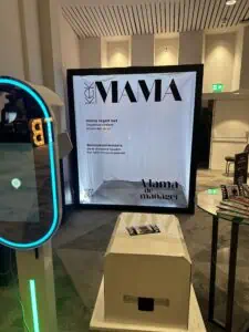 photobooth-huren-arnhem-apeldoorn-nijmegen-doetinchem-foto booth- Fotobooth - 360 foto booth-magazine booth-360 photobooth